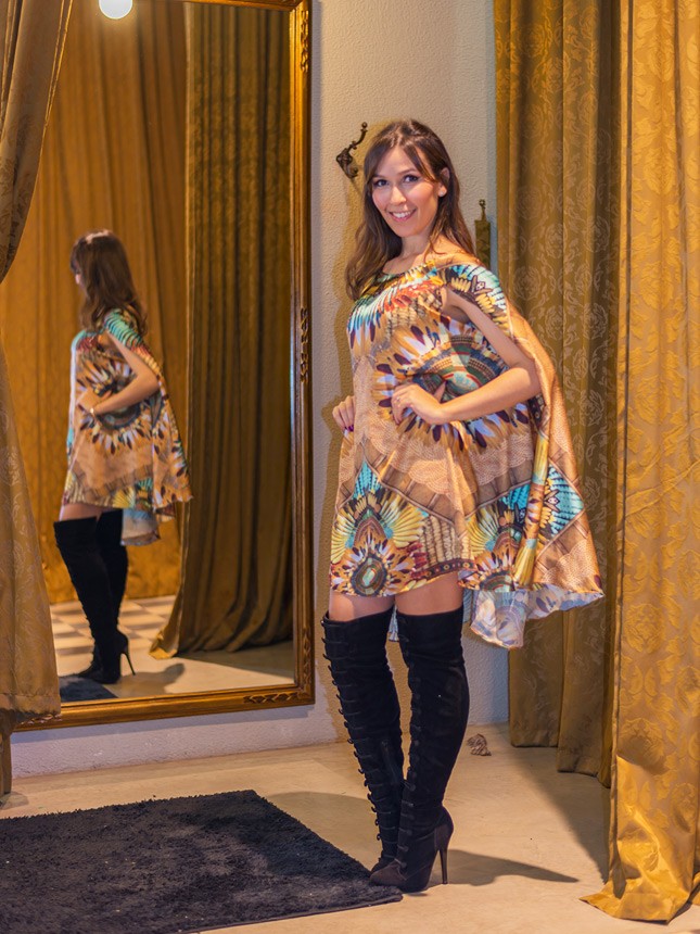 Mônica Araújo do blog Oh My Closet mostra como usar o vestido capa da Blessed para Dominikkka.