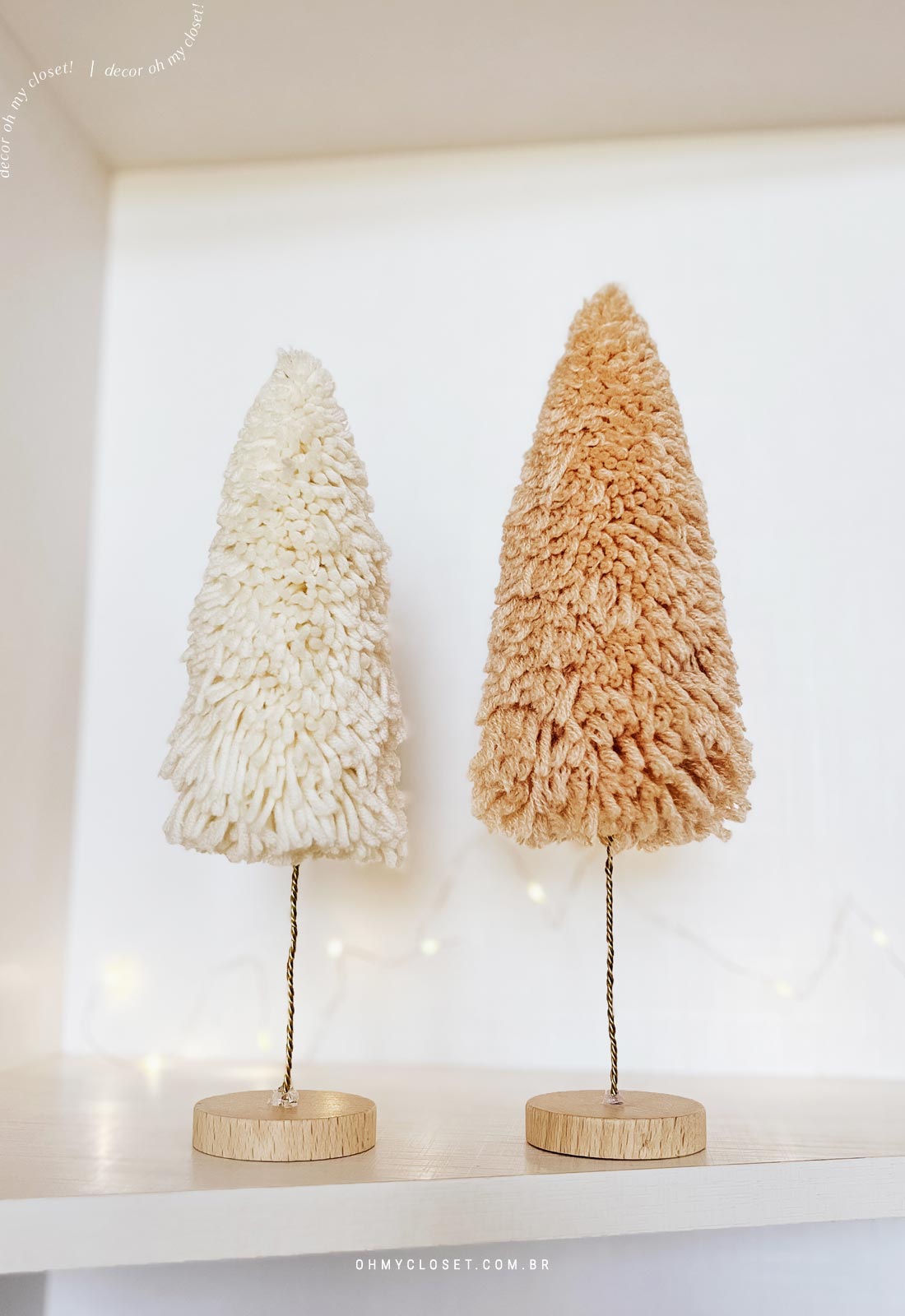 Mini árvore de natal feita em casa com lã.