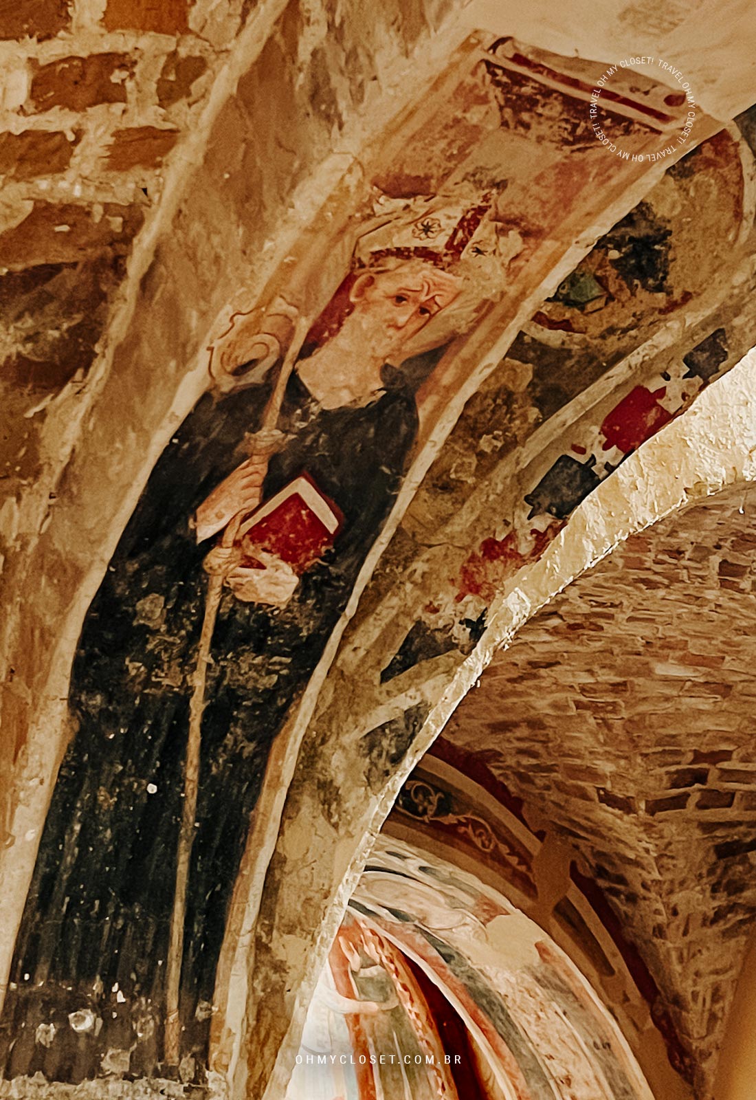 Afrescos na cripta da Chiesa di Santa Maria della Rocca em Offida