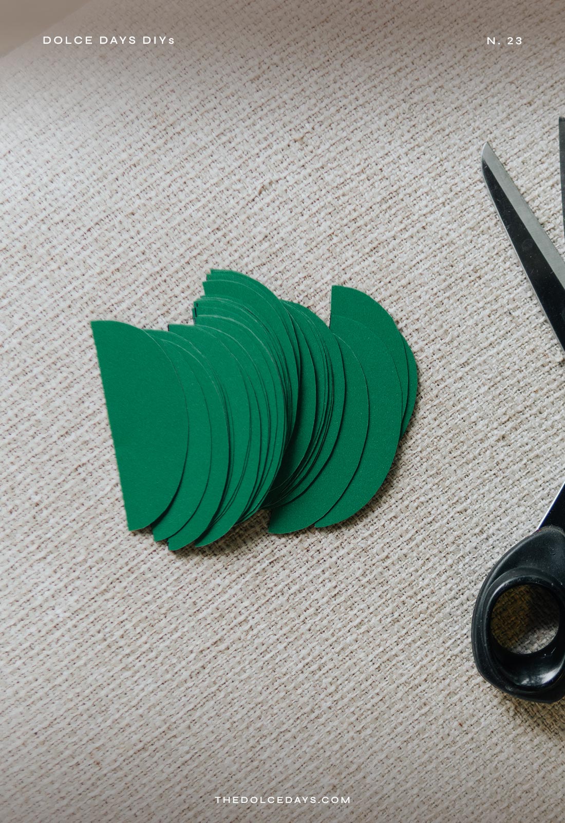 Molde de ovos de Páscoa recortados