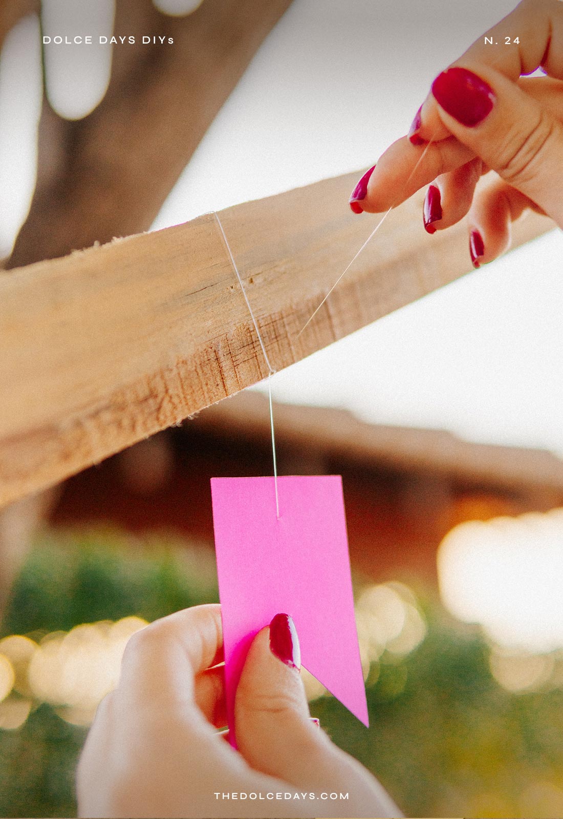 Decorando o fundo para fotos com bandeirinhas de festa junina
