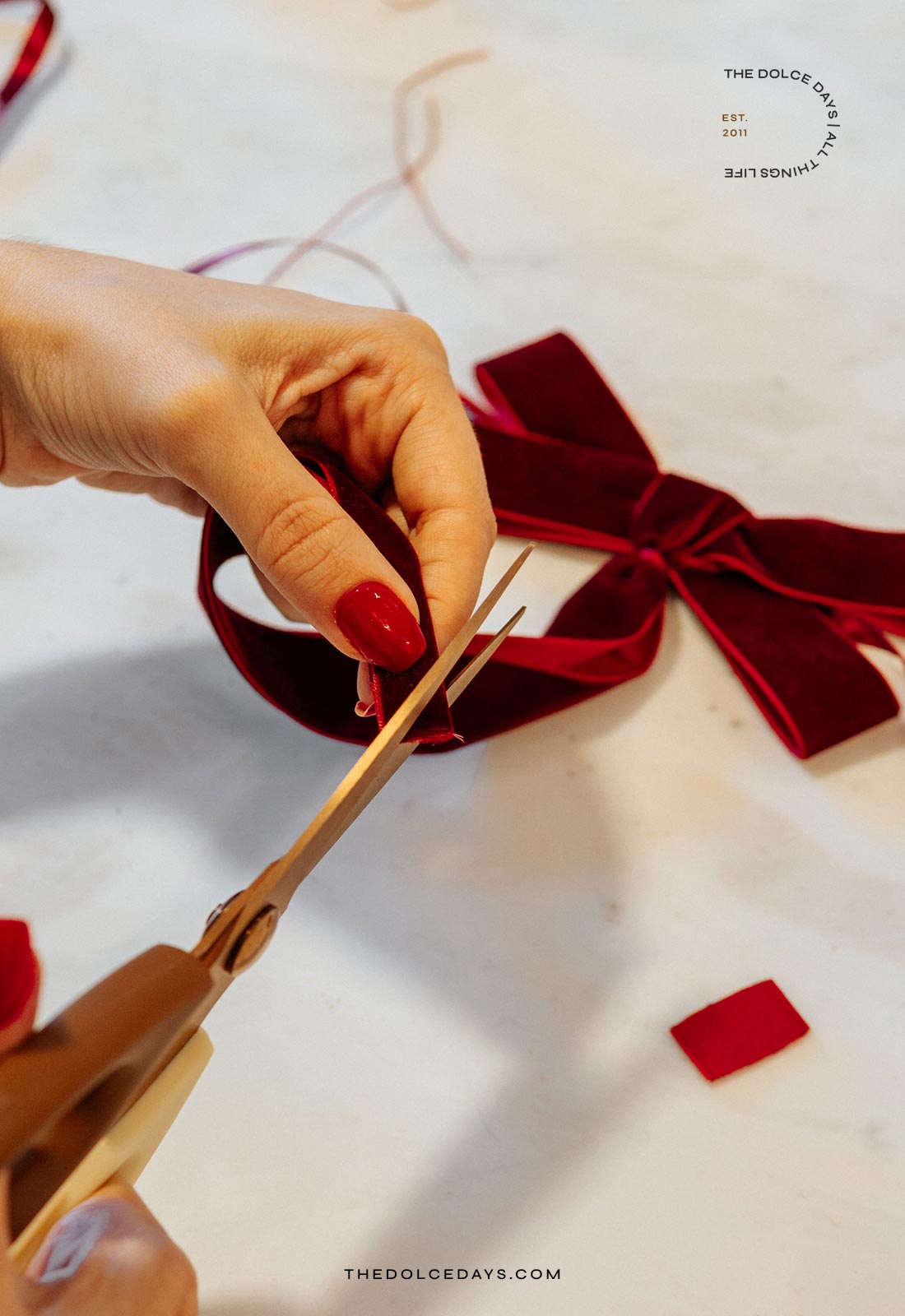 Cortando a ponta do laço na diagonal