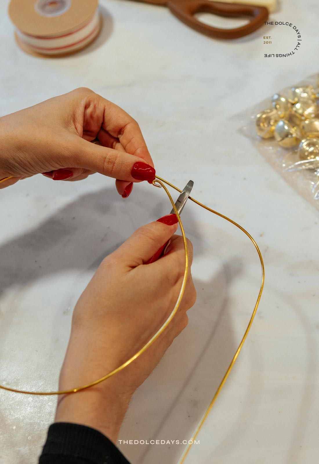 DIY guirlanda de guizos fácil para o Natal